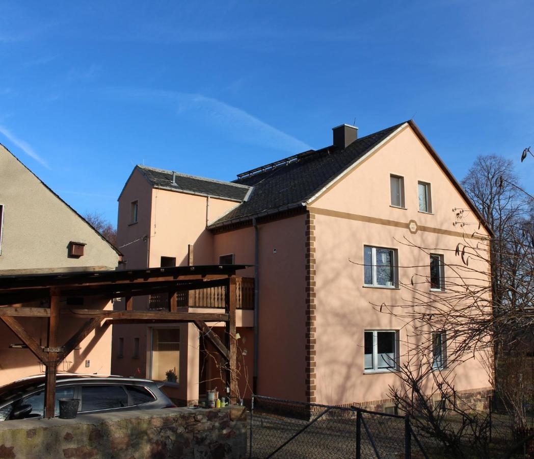 Ferienwohnung Beim Roessl Nossen المظهر الخارجي الصورة